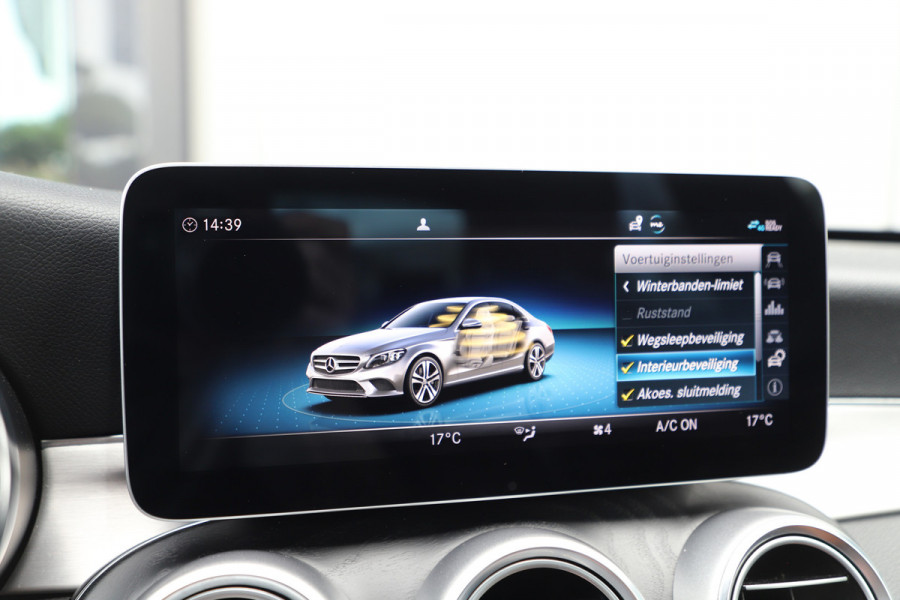 Mercedes-Benz C-Klasse 180 Business Solution AMG | 156PK | Led | Leder | Stoelverwarming | Digitaal-dashboard | Camera | Trekhaak | 2019.
