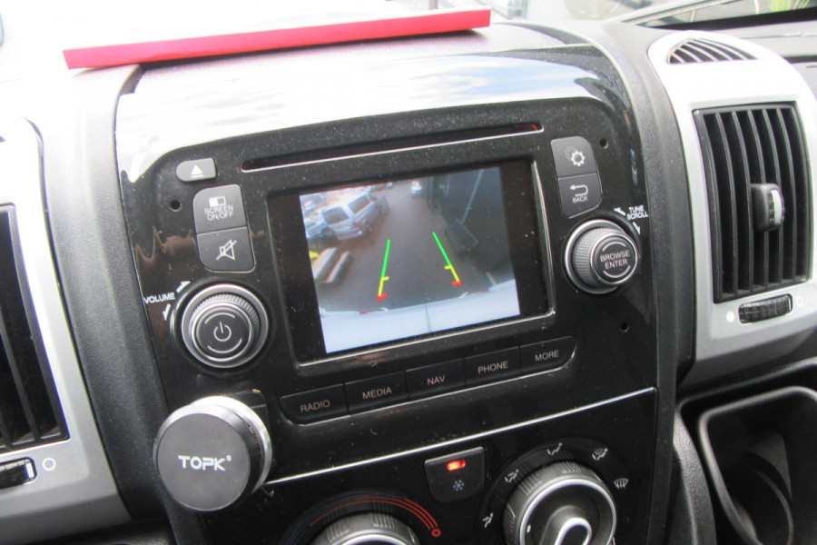 Fiat Ducato 35 2.3 MultiJet L3H3, Navi, Camera, Trekhaak, Cruise Control