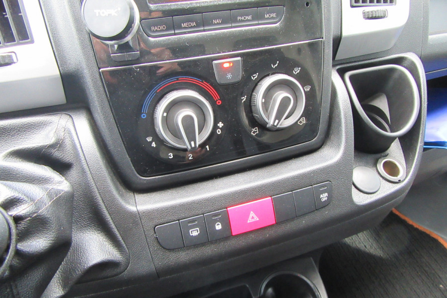 Fiat Ducato 35 2.3 MultiJet L3H3, Navi, Camera, Trekhaak, Cruise Control