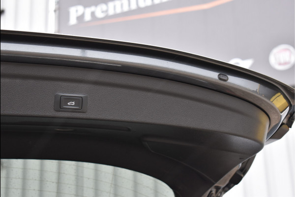 Audi Q3 Sportback 45 TFSI e S-Line 245 Pk Pano Navi Camera Trekhaak Vol Leder Carbon 20 Inch