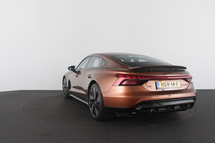 Audi e-tron GT RS 93 kWh > Carbon/Laser LED/Head-up/B&O/360°/Massage