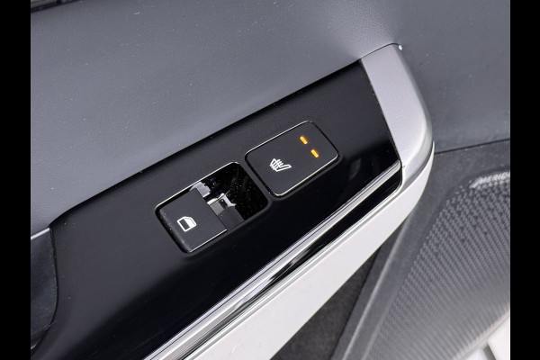 Kia Ev6 GT-Line 77.4 kWh SOH 95% Panoramadak V2L Warmtepomp Trekhaak Head-Up Display Meridian®-Surround Adap.Cruise Matrix Led 360°Camer Stoel+Stuurverwarming Stoel Massage+Ventilatie Elek.Stoelen+Memory Elek.Achterklep Privacy Glas Dealeronderhouden 1e Eigenaar Origineel Nederlandse Auto