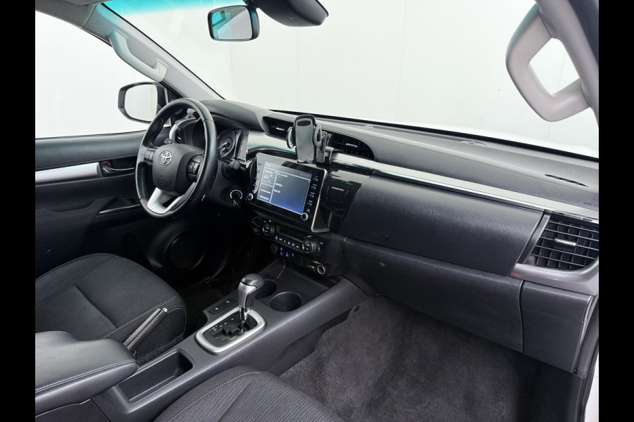 Toyota Hilux 2.4 D-4D 4WD Automaat Double Cab Prof. Lier Canopy Hardtop (Huif) Trekhaak Navi* via Apple Carplay Android Auto Ecc Camera Adap. Lane Assist Inbouw Kasten Bluetooth AWD EURO 6 400Nm 3.500kg Trekvermogen 1e Eigenaar Dealeronderhouden Origineel Nederlandse Auto