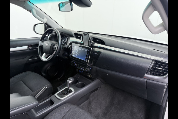 Toyota Hilux 2.4 D-4D 4WD Automaat Double Cab Prof. Lier Canopy Hardtop (Huif) Trekhaak Navi* via Apple Carplay Android Auto Ecc Camera Adap. Lane Assist Inbouw Kasten Bluetooth AWD EURO 6 400Nm 3.500kg Trekvermogen 1e Eigenaar Dealeronderhouden Origineel Nederlandse Auto