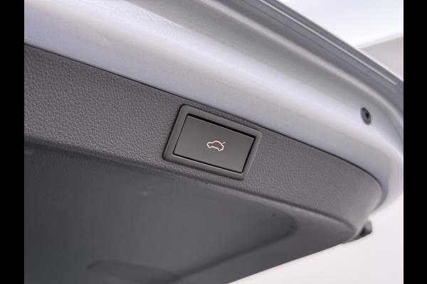 Škoda Octavia Combi 1.4TSI 245PK Automaat iV PHEV Hybride Adap.Cruise Stoelverwarming Navi 3-Zone Ecc Apple Carplay Android Auto Pdc Business  Elek.Achterklep Keyless advanced Lmv 18" Voorruitverwarming Led DAB 1e Eigenaar Origineel Nederlandse Auto