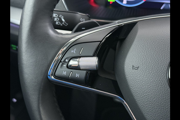Škoda Octavia Combi 1.4TSI 245PK Automaat iV PHEV Hybride Adap.Cruise Stoelverwarming Navi 3-Zone Ecc Apple Carplay Android Auto Pdc Business  Elek.Achterklep Keyless advanced Lmv 18" Voorruitverwarming Led DAB 1e Eigenaar Origineel Nederlandse Auto
