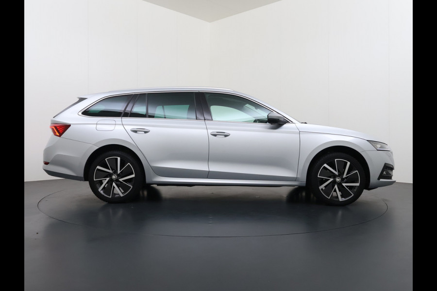 Škoda Octavia Combi 1.4TSI 245PK Automaat iV PHEV Hybride Adap.Cruise Stoelverwarming Navi 3-Zone Ecc Apple Carplay Android Auto Pdc Business  Elek.Achterklep Keyless advanced Lmv 18" Voorruitverwarming Led DAB 1e Eigenaar Origineel Nederlandse Auto