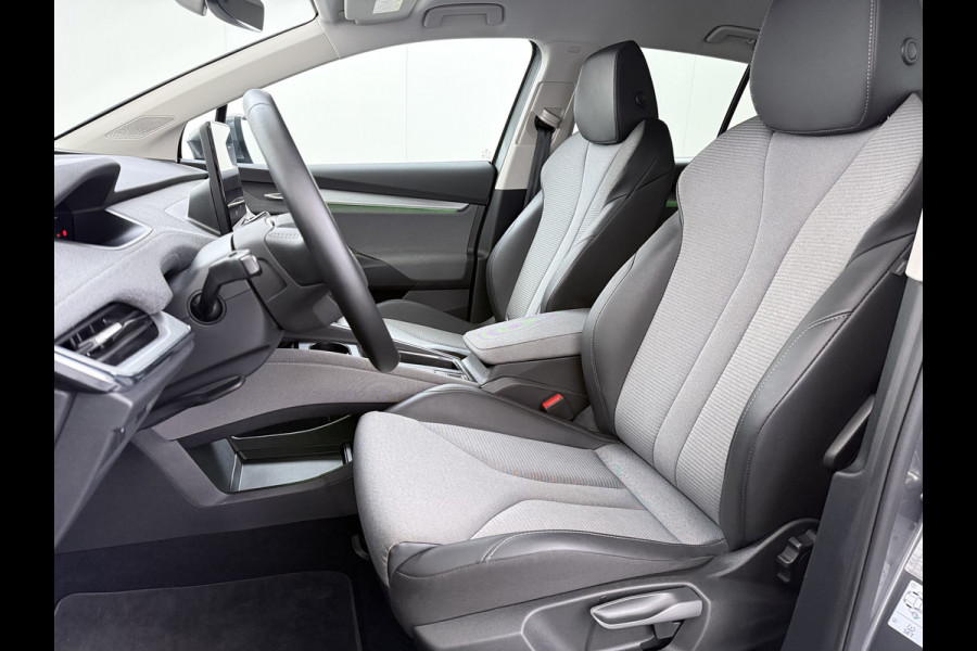 Škoda ENYAQ iV 60 SOH 94% Trekhaak Warmtepomp Navi Ecc Apple Carplay Android Auto Cruise Control Pdc Keyless Advanced Privacy Glas Led DAB Isofix Draadloze telefoonlader Rijstrooksensor 1.000KG Trekgewicht 1e Eigenaar Origineel Nederlandse Auto