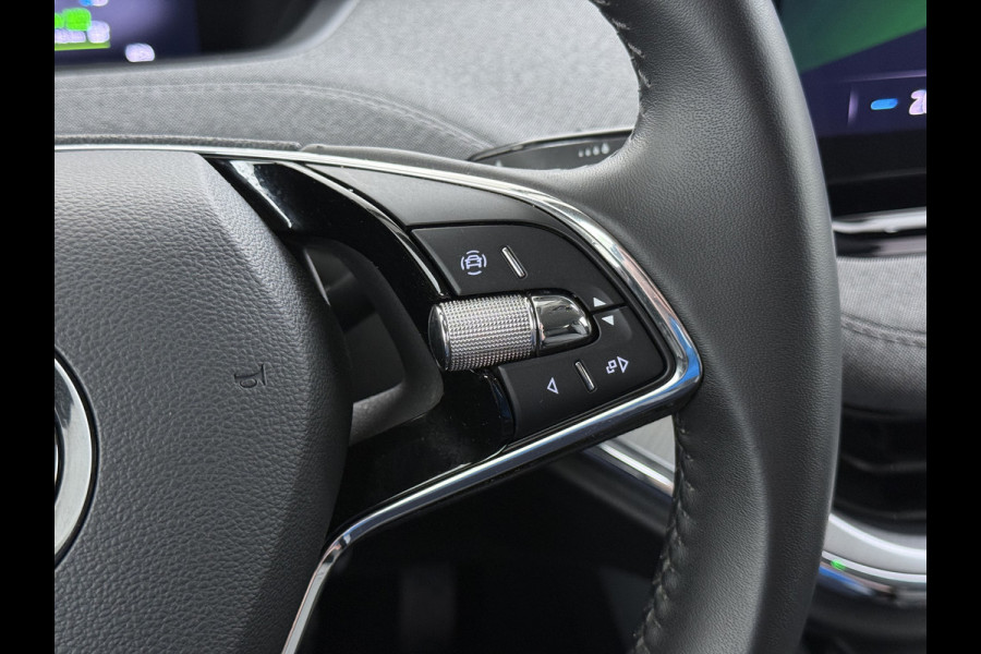 Škoda ENYAQ iV 60 SOH 94% Trekhaak Warmtepomp Navi Ecc Apple Carplay Android Auto Cruise Control Pdc Keyless Advanced Privacy Glas Led DAB Isofix Draadloze telefoonlader Rijstrooksensor 1.000KG Trekgewicht 1e Eigenaar Origineel Nederlandse Auto