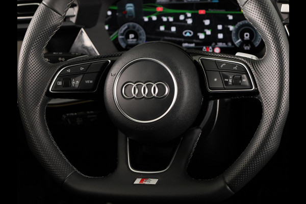 Audi A3 Sportback 40 TFSI e S edition 204 pk S-tronic | Verlengde garantie | Navigatie | Parkeersensoren (Park assist) | Achteruitrijcamera | Adaptieve cruise control | Stoelverwarming | S-Line |