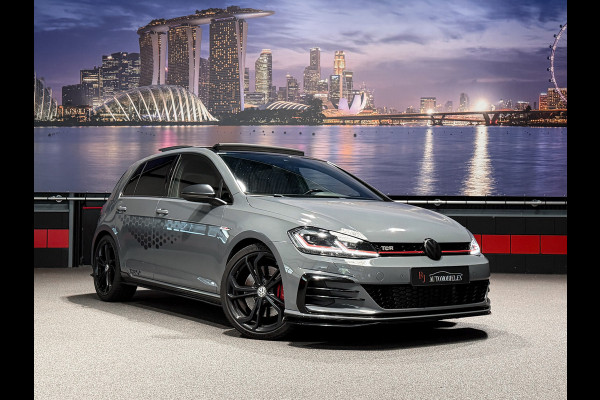 Volkswagen Golf 2.0 TSI GTI TCR |BullX-Uitlaat|Keyless|Panorama|DCC|Camera|