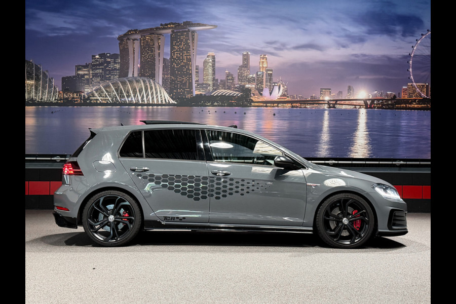 Volkswagen Golf 2.0 TSI GTI TCR |BullX-Uitlaat|Keyless|Panorama|DCC|Camera|