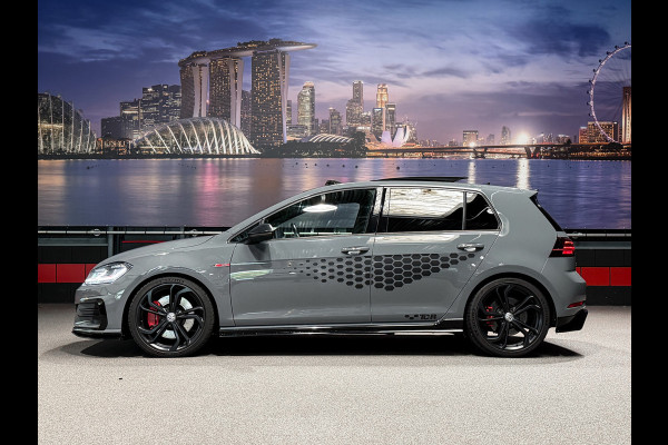 Volkswagen Golf 2.0 TSI GTI TCR |BullX-Uitlaat|Keyless|Panorama|DCC|Camera|