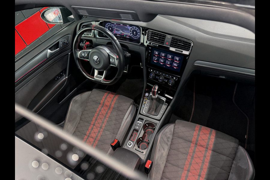 Volkswagen Golf 2.0 TSI GTI TCR |BullX-Uitlaat|Keyless|Panorama|DCC|Camera|