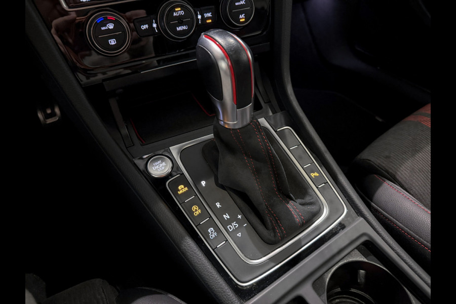 Volkswagen Golf 2.0 TSI GTI TCR |BullX-Uitlaat|Keyless|Panorama|DCC|Camera|