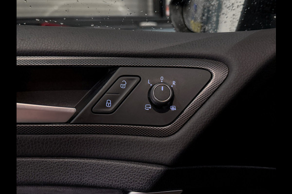 Volkswagen Golf 2.0 TSI GTI TCR |BullX-Uitlaat|Keyless|Panorama|DCC|Camera|