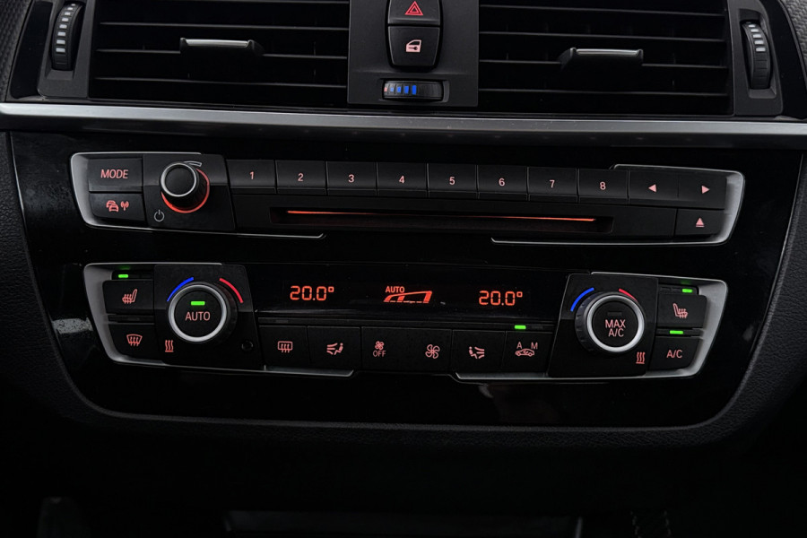 BMW 2 Serie Coupé M2 DCT Competition ( JMT UITLAAT, H&K AUDIO, STOELVERWARMING, CAMERA, ELEKTR STOELEN, DEALER ONDERHOUDEN)