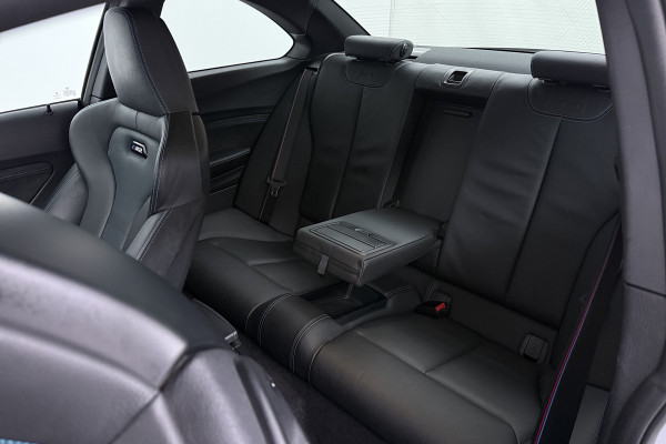 BMW 2 Serie Coupé M2 DCT Competition ( JMT UITLAAT, H&K AUDIO, STOELVERWARMING, CAMERA, ELEKTR STOELEN, DEALER ONDERHOUDEN)