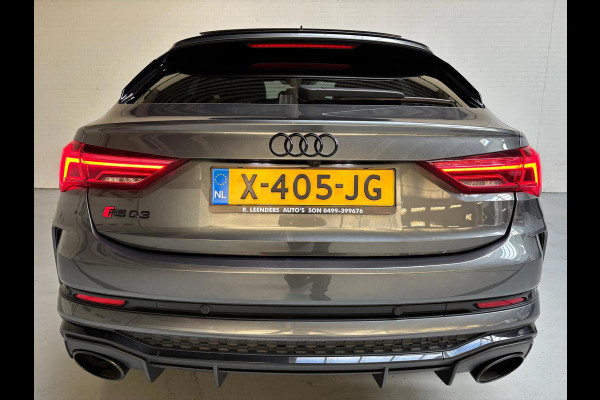 Audi RSQ3 Sportback Automaat 2.5 TFSI 400PK Quattro Daytona Grey, Black Pakket, Alcantara/Half Leder, Schuifdak, 21inch, Trekhaak