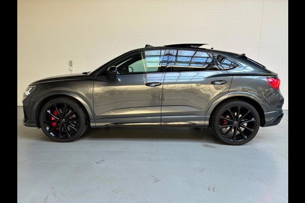 Audi RSQ3 Sportback Automaat 2.5 TFSI 400PK Quattro Daytona Grey, Black Pakket, Alcantara/Half Leder, Schuifdak, 21inch, Trekhaak