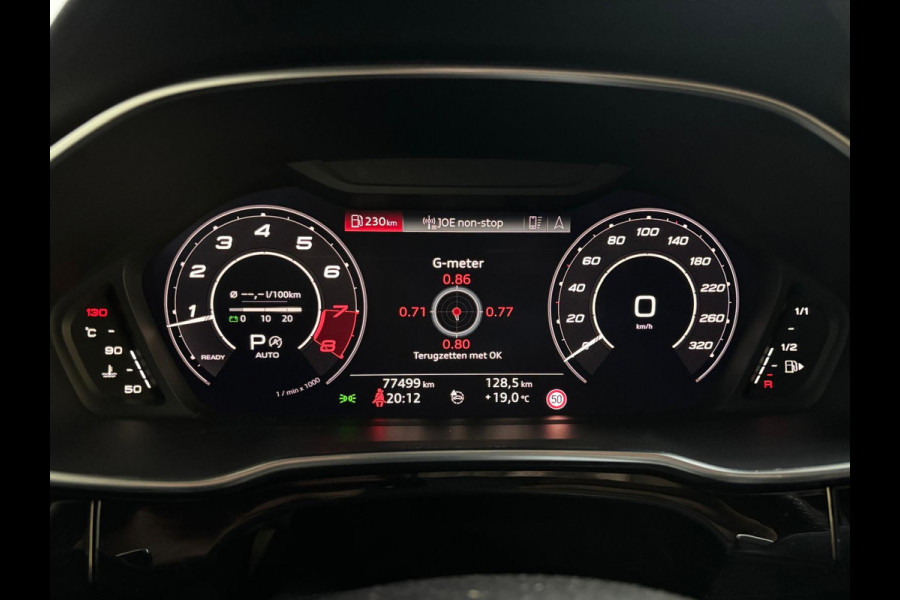 Audi RSQ3 Sportback Automaat 2.5 TFSI 400PK Quattro Daytona Grey, Black Pakket, Alcantara/Half Leder, Schuifdak, 21inch, Trekhaak