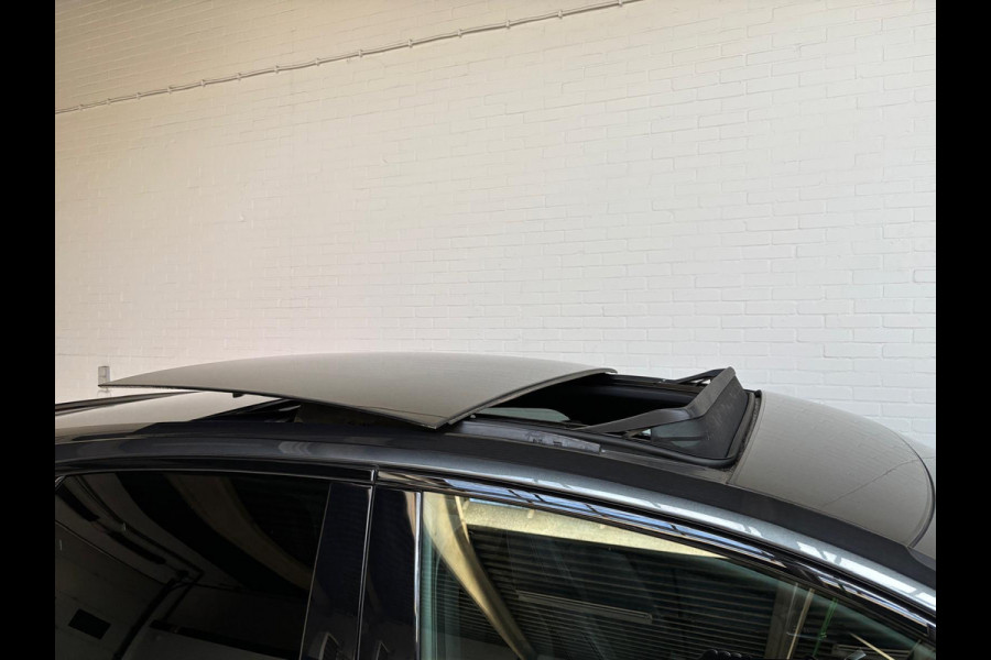 Audi RSQ3 Sportback Automaat 2.5 TFSI 400PK Quattro Daytona Grey, Black Pakket, Alcantara/Half Leder, Schuifdak, 21inch, Trekhaak