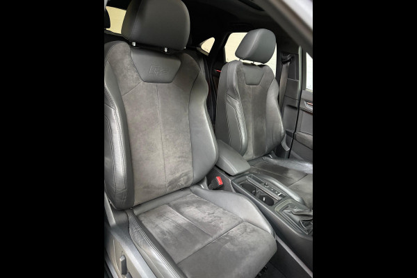 Audi RSQ3 Sportback Automaat 2.5 TFSI 400PK Quattro Daytona Grey, Black Pakket, Alcantara/Half Leder, Schuifdak, 21inch, Trekhaak