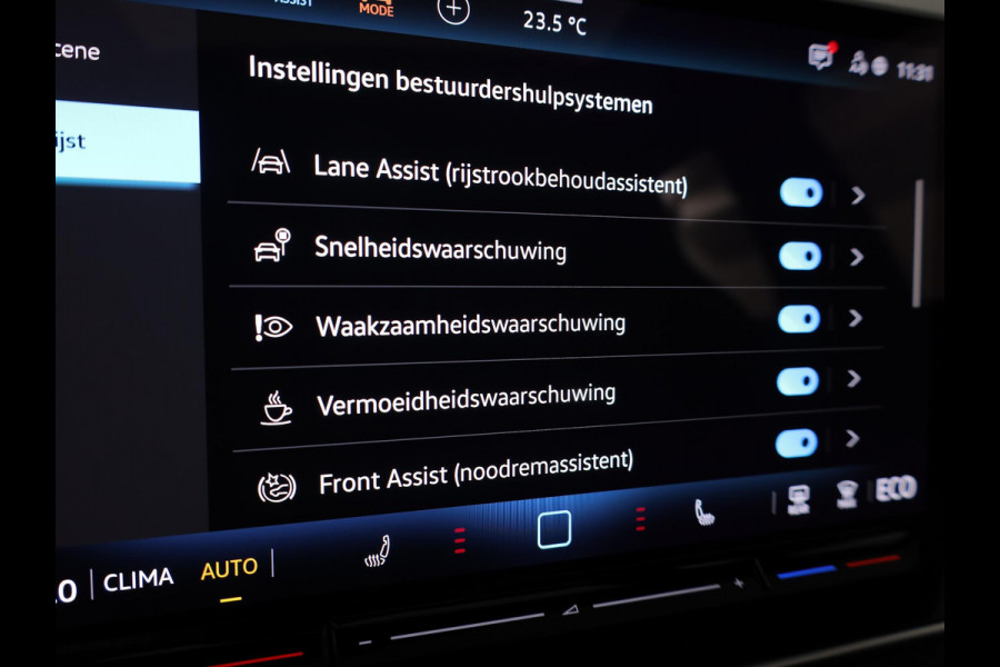 Volkswagen Tayron 1.5 eHybrid R-Line Edition 204 pk Automaat (DSG) | Verlengde garantie | Navigatie | Panoramadak | Trekhaak (wegklapbaar) | Parkeersensoren (Park assist) | Achteruitrijcamera | Black Style pakket | R-Line |