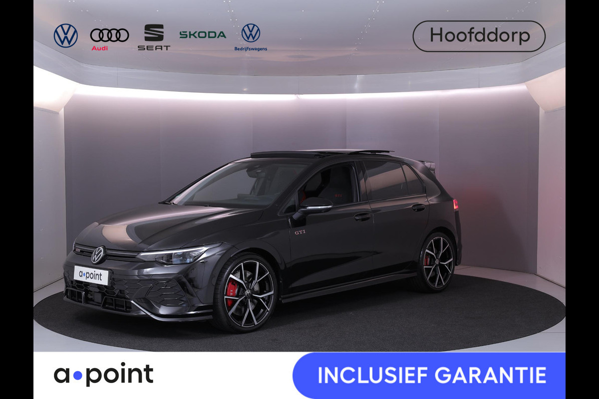 Volkswagen Golf 2.0 TSI GTI Clubsport 300 pk Automaat (DSG) | Verlengde garantie | Navigatie | Panoramadak | Parkeersensoren (Park assist) | Rondomzicht camera | Stoelverwarming | Head-up display |