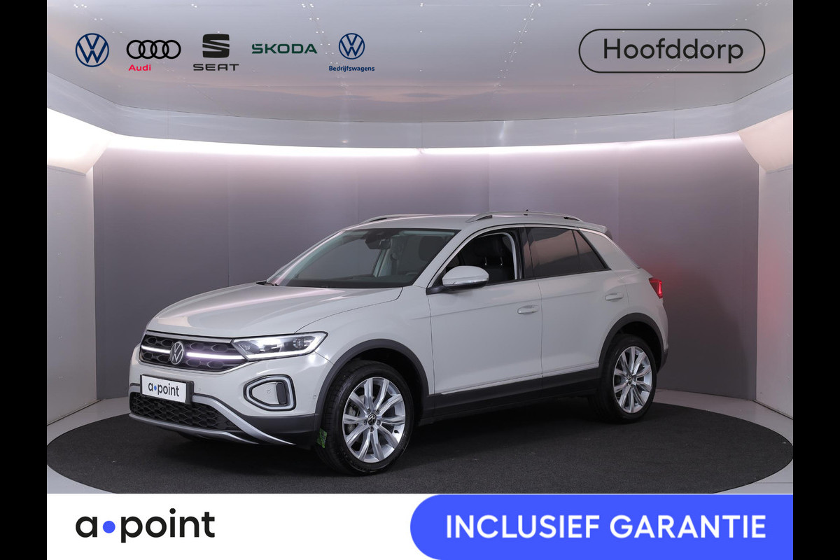 Volkswagen T-Roc 1.5 TSI Style 150 PK | Navigatie | Beats Audio | 18" Lm velgen | Keyless entry | stoelverwarming