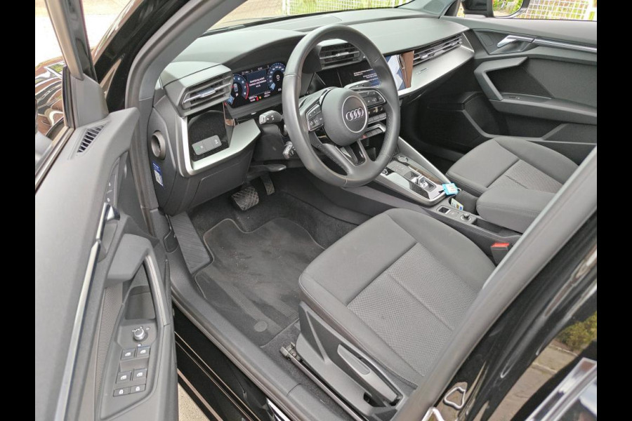 Audi A3 Limousine 30 TFSI Pro Line NL-AUTO | 1STE EIGENAAR | SPORT ONDERSTEL