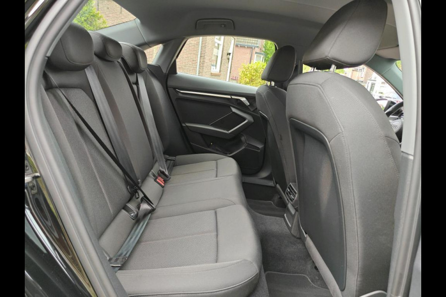 Audi A3 Limousine 30 TFSI Pro Line NL-AUTO | 1STE EIGENAAR | SPORT ONDERSTEL