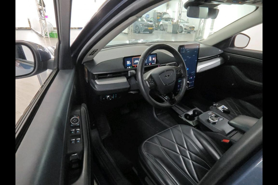 Ford Mustang Mach-E RWD 75 kWh NL-AUTO | LEDER | Bang & Olufsen