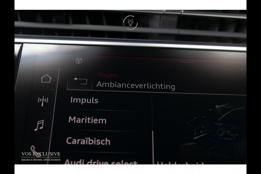 Audi RSQ8 4.0 TFSI quattro 700PK URBAN|FULL CARBON|23" Vossen|Ceramic|RS Dynamic|B&O 3D Advanced||ACC|Uitlaatsysteem|Keyless|Softclose|Standkachel|360°