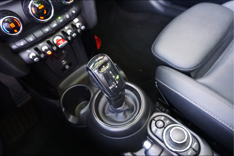 MINI Cabrio 1.5 Cooper Resolute Edition. Navi Leder Camera Stoel+Stuur verwarming