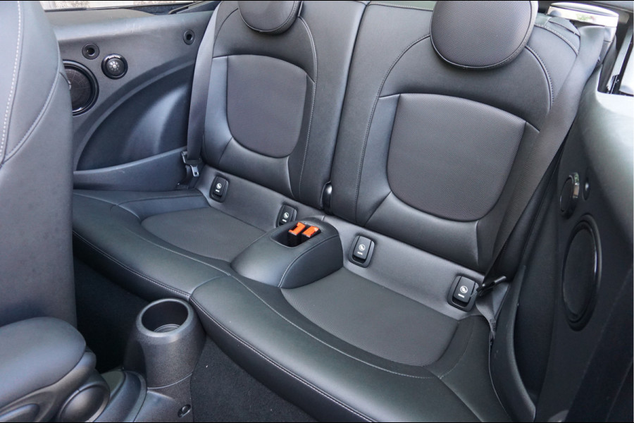 MINI Cabrio 1.5 Cooper Resolute Edition. Navi Leder Camera Stoel+Stuur verwarming