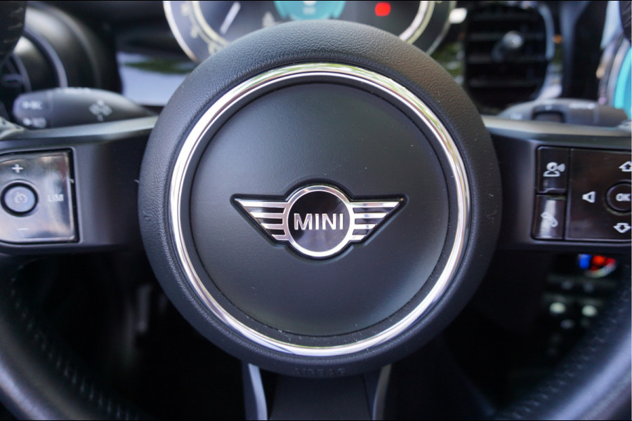 MINI Cabrio 1.5 Cooper Resolute Edition. Navi Leder Camera Stoel+Stuur verwarming