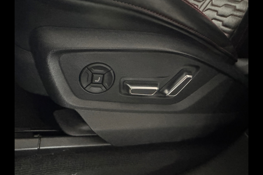Audi RSQ8 4.0 TFSI quattro Pano|Ceramic|HuD|B&O|Trekh|Massage