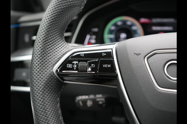 Audi A6 Avant 50 TFSI e Quattro 2x S Line PHEV 300pk Dealer O.H. | Trekhaak Af Fabriek | Panodak | Adaptive Cruise | Camera | Lederen Sportstoelen & Stuur Verwarmd | Blis | Sfeerverlichting | Apple Carplay | Navigatie | DAB | Plug In Hybrid |