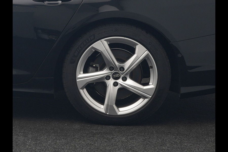 Audi A6 Avant 50 TFSI e Quattro 2x S Line PHEV 300pk Dealer O.H. | Trekhaak Af Fabriek | Panodak | Adaptive Cruise | Camera | Lederen Sportstoelen & Stuur Verwarmd | Blis | Sfeerverlichting | Apple Carplay | Navigatie | DAB | Plug In Hybrid |