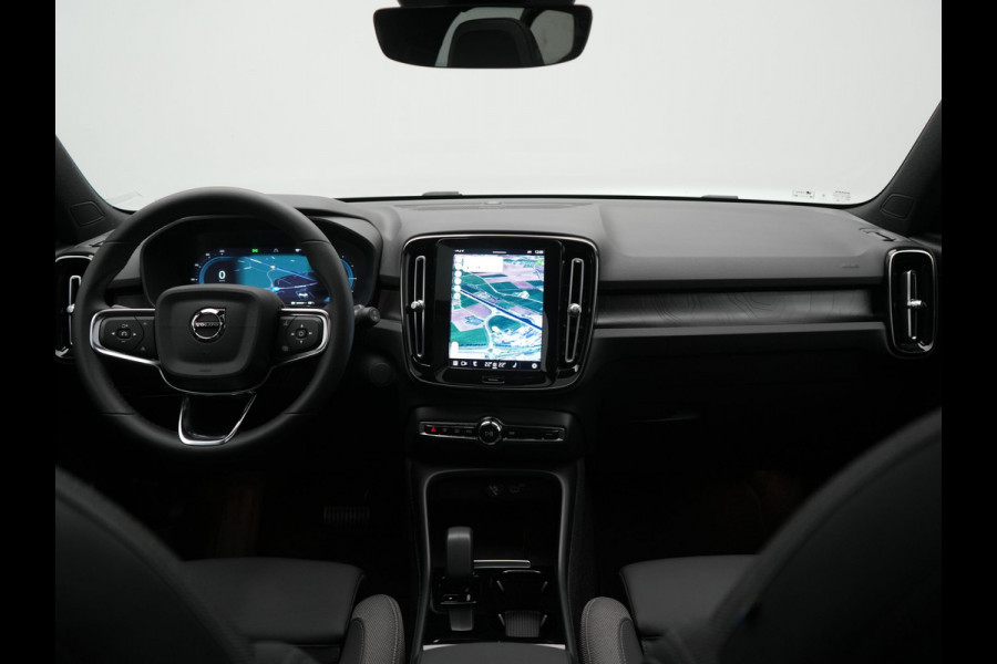 Volvo XC40 Recharge Twin Ultimate 78 kWh 408pk | Panodak | Adaptive Cruise | 360 Camera | Harman / Kardon | Lederen Sportstoelen Memory & Verwarmd | Blis | Keyless | Stuur Verwarmd | Google Assistent | Apple Carplay | DAB | 20"L.M |