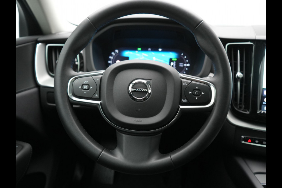 Volvo XC60 T6 AWD Plus Bright LONG RANGE PHEV 350pk Dealer O.H. | Trekhaak Af Fabriek | Panodak | Camera | Lederen Sportstoelen Memory & Verwarmd | Keyless | Stuur Verwarmd | Google Assistent | Apple Carplay | DAB | Plug In Hybrid |