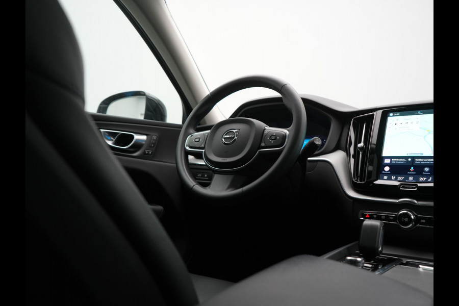 Volvo XC60 T6 AWD Plus Bright LONG RANGE PHEV 350pk Dealer O.H. | Trekhaak Af Fabriek | Panodak | Camera | Lederen Sportstoelen Memory & Verwarmd | Keyless | Stuur Verwarmd | Google Assistent | Apple Carplay | DAB | Plug In Hybrid |