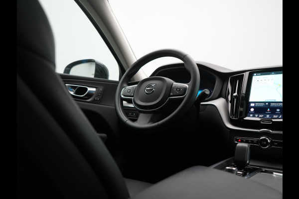 Volvo XC60 T6 AWD Plus Bright LONG RANGE PHEV 350pk Dealer O.H. | Trekhaak Af Fabriek | Panodak | Camera | Lederen Sportstoelen Memory & Verwarmd | Keyless | Stuur Verwarmd | Google Assistent | Apple Carplay | DAB | Plug In Hybrid |