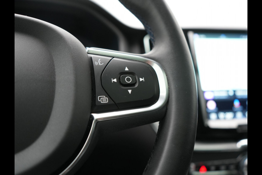 Volvo XC60 T6 AWD Plus Bright LONG RANGE PHEV 350pk Dealer O.H. | Trekhaak Af Fabriek | Panodak | Camera | Lederen Sportstoelen Memory & Verwarmd | Keyless | Stuur Verwarmd | Google Assistent | Apple Carplay | DAB | Plug In Hybrid |