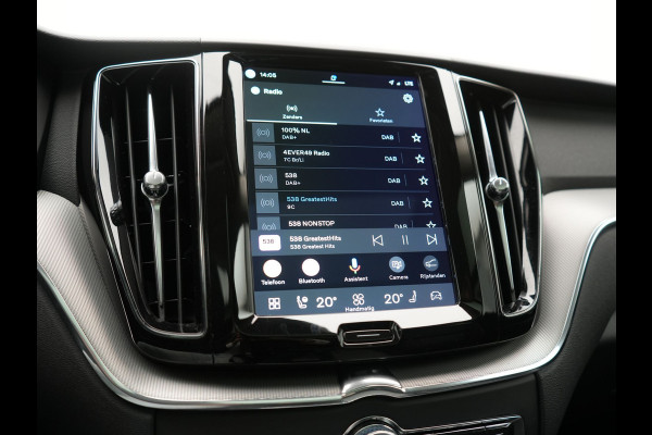 Volvo XC60 T6 AWD Plus Bright LONG RANGE PHEV 350pk Dealer O.H. | Trekhaak Af Fabriek | Panodak | Camera | Lederen Sportstoelen Memory & Verwarmd | Keyless | Stuur Verwarmd | Google Assistent | Apple Carplay | DAB | Plug In Hybrid |