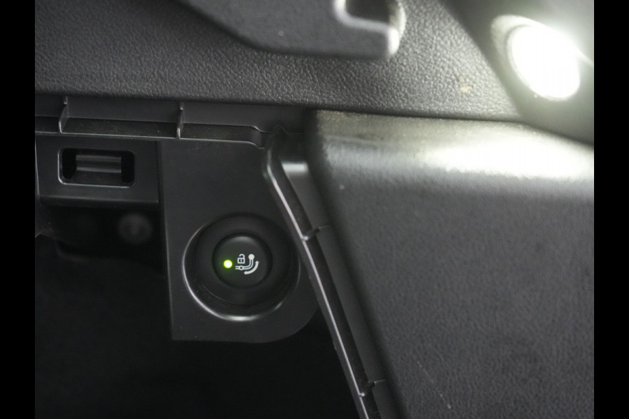 BMW iX3 M Sport 80 kWh 286pk Dealer O.H. | Trekhaak Af Fabriek | Panodak | Head Up | Adaptive Cruise | 360 Camera | Adaptief Onderstel | Harman / Kardon | Lederen Sportstoelen Memory & Verwarmd | Keyless | Blis | Apple Carplay | Sfeerverlichting | Navigatie | DAB | 20"L.M |