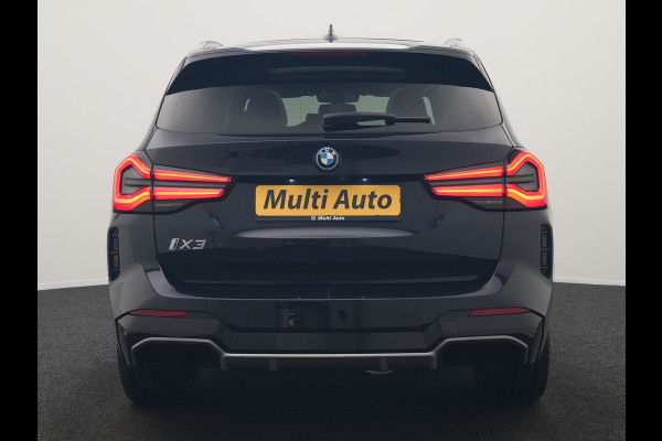 BMW iX3 M Sport 80 kWh 286pk Dealer O.H. | Trekhaak Af Fabriek | Panodak | Head Up | Adaptive Cruise | 360 Camera | Adaptief Onderstel | Harman / Kardon | Lederen Sportstoelen Memory & Verwarmd | Keyless | Blis | Apple Carplay | Sfeerverlichting | Navigatie | DAB | 20"L.M |
