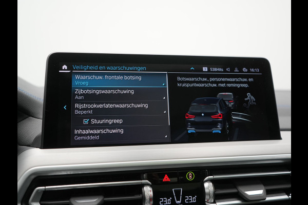 BMW iX3 M Sport 80 kWh 286pk Dealer O.H. | Trekhaak Af Fabriek | Panodak | Head Up | Adaptive Cruise | 360 Camera | Adaptief Onderstel | Harman / Kardon | Lederen Sportstoelen Memory & Verwarmd | Keyless | Blis | Apple Carplay | Sfeerverlichting | Navigatie | DAB | 20"L.M |