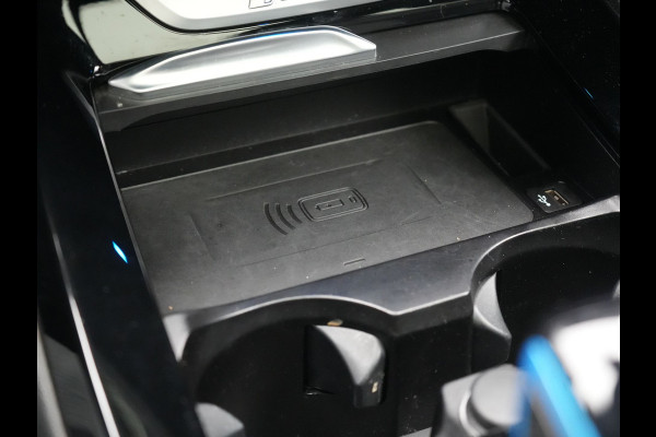 BMW iX3 M Sport 80 kWh 286pk Dealer O.H. | Trekhaak Af Fabriek | Panodak | Head Up | Adaptive Cruise | 360 Camera | Adaptief Onderstel | Harman / Kardon | Lederen Sportstoelen Memory & Verwarmd | Keyless | Blis | Apple Carplay | Sfeerverlichting | Navigatie | DAB | 20"L.M |